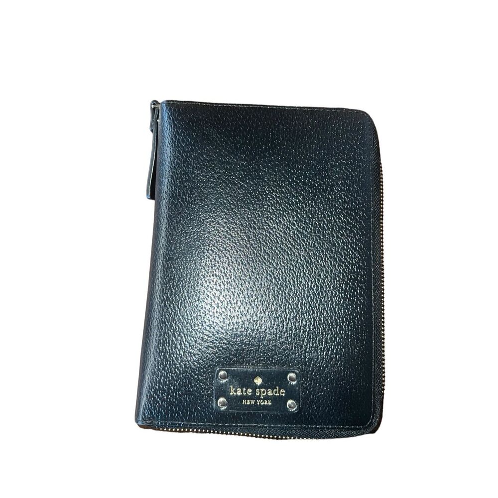 Pristine Condition Kate Spade Wellesley Zip 6 Ring Planner Black Leather